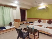 Hotel Om Park - ห้องครัว