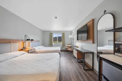 Garibaldi Inn at the Bay Hotels in Oceanside