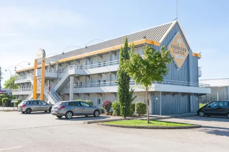 Premiere Classe Dijon Nord - ZÉNITH Отели в г. Пишанж