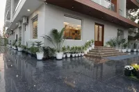 Hotel Gurugram Hotels in Gurugram