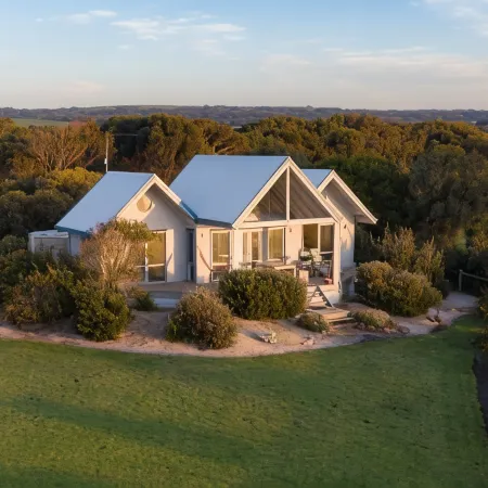 Bear Gully Coastal Cottages