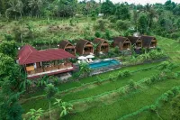 Lumbung Seraya Villa Hotels near Warung GITA