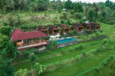 Lumbung Seraya Villa Hotels in Amed