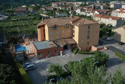 Cévenol Hôtel Hotel a Millau