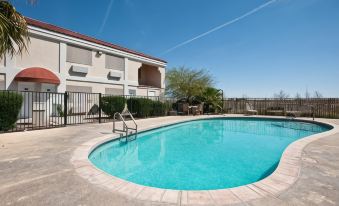 Motel 6 Apache Junction, AZ