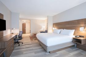 Holiday Inn Express & Suites OWINGS MILLS-BALTIMORE AREA by IHG