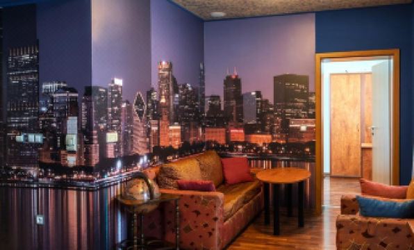 Diplomat Plaza Hotel & Resort