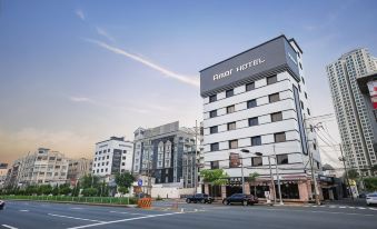 Changwon Masan Amor Hotel