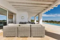 246 Villa Extralusso Con Piscina a Manduria