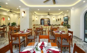 Uptown Hoi An Hotel & Spa