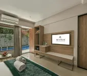 Meritas Aura Resort - balcony