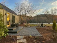 Asheville River Cabins Hotel di Arden