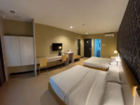 Havona Hotel @ Permas Jaya - Self Check-In Hotels in Masai