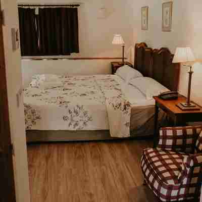 Hotel Posada de Valdezufre Rooms