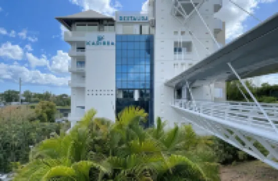 卡里比拉瓦爾梅尼爾酒店 酒店