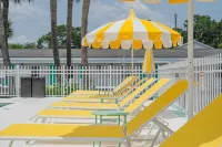 Royal Palms Motel فنادق في تيبي أيلاند