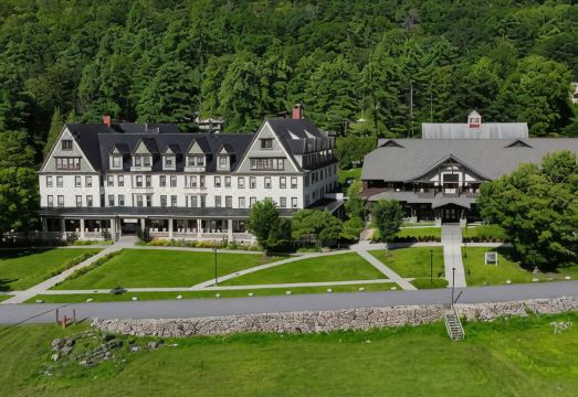 1. 실버 베이 YM..