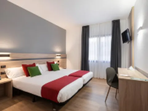 Hotel Alda Malvasía Hotéis em Haro