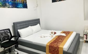 Legends Hotel & Restaurant - Lemery & Taal Batangas