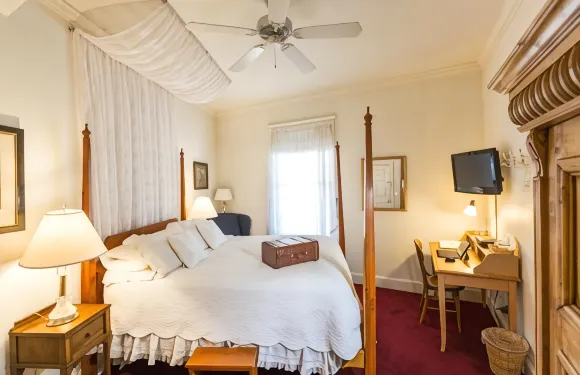 柯里爾民宿旅館