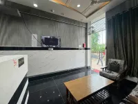 Satya Nikunj INN