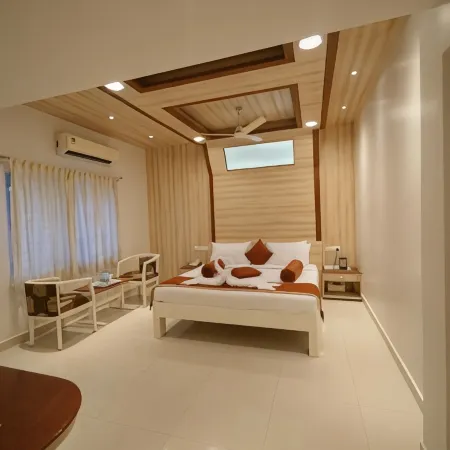 Hotel Palmyra Grand Inn Отели в г. Тирунелвели