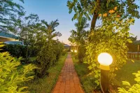 Dzimbahwe Guest Lodge Отели в г. 