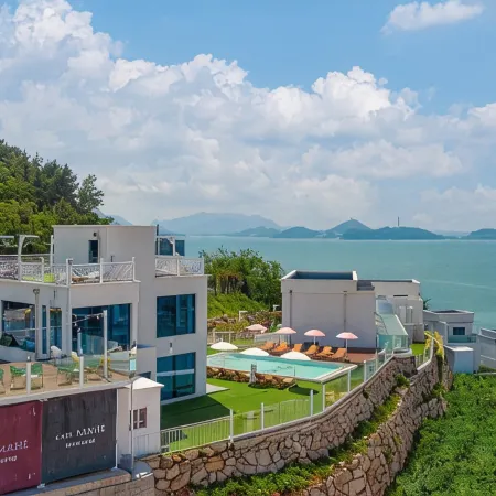 Yeosu Siro Resort Pool Villa Отели рядом с достопримечательностью «Поле для гольфа The Ocean»