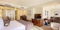 Pinnacle Hotel at the Pier Hotels in Greater Vancouver