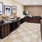 杜馬斯希爾頓歡朋旅館&套房飯店