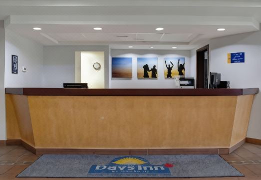 2. 데이즈 인 바이..