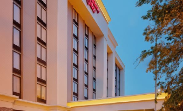 Hampton Inn Louisville Downtown