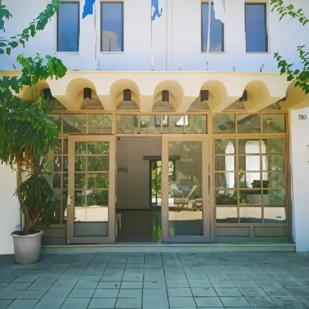 Apollon Hotel
