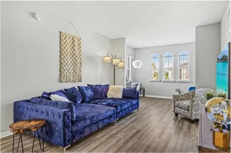 Stunning Condo 15 minutes from Ft. Myers & Sanibel beach