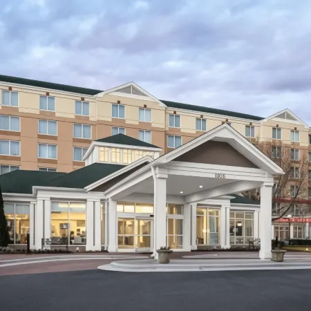 Hilton Garden Inn Raleigh-Durham Airport Отели рядом с Аэропорт Роли