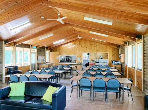 Iluka Retreat Glamping Village & Group Lodge Accommodation Hotels in Red Hill