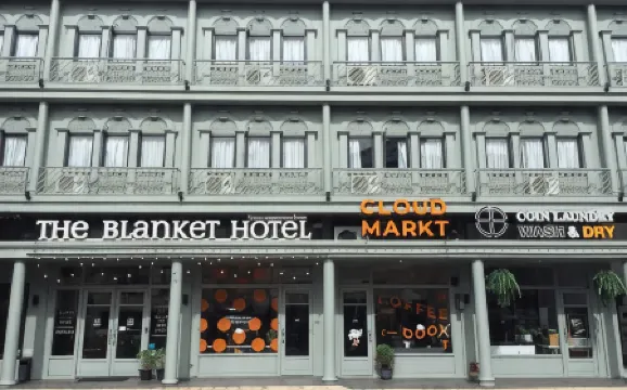 The Blanket Hotel Phuket Old Town