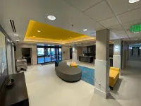 La Quinta Inn by Wyndham Lynnwood - parking