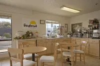 Days Inn by Wyndham Fresno South - Desayuno