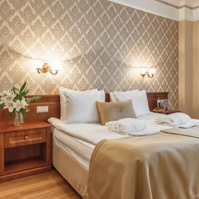 Grand Peterhof Spa Hotel 더 배스 블록 주변 호텔