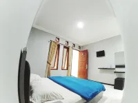 Gress Villa Hotels in Batu