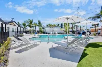 Pelican Post at Anna Maria Island Inn - Beach