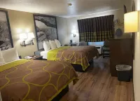 Super 8 by Wyndham Ogden Hotels in Roy