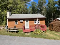 Hill View Motel and Cottages - Pet friendly
