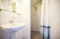 Vacation home 500 meters from the sea Hotels in Schoorl