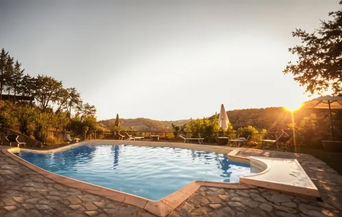 博爾戈卡薩爾文託酒店