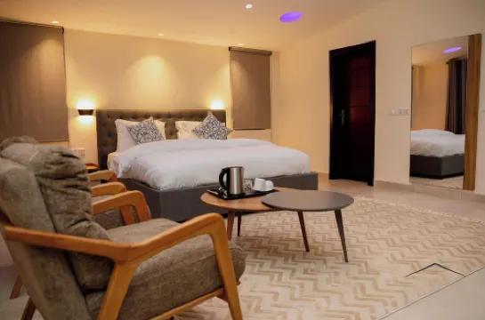 Momo's Guest House