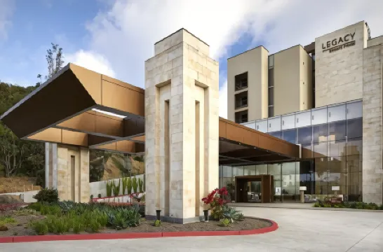 เลกาซี รีสอร์ท โฮเทลแอนด์สปา