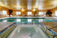 Quality Inn & Suites - piscina