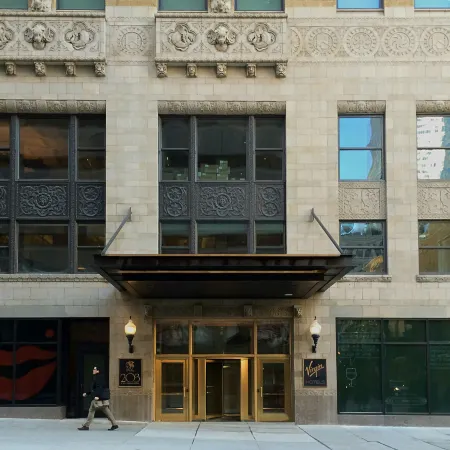 Sports Illustrated Resorts Chicago Отели рядом с достопримечательностью «Луп»